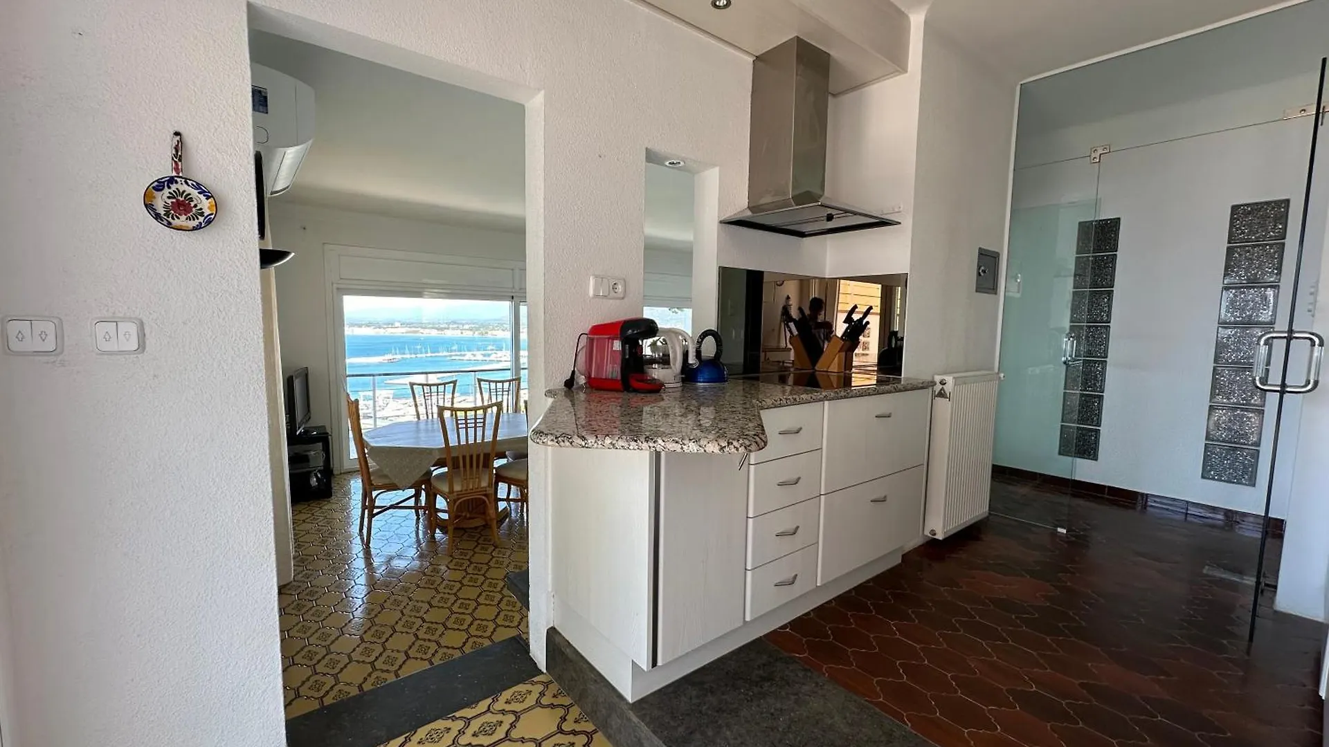 Agi Villa Poncella Roses Spain